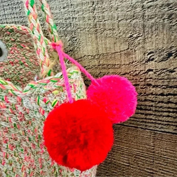 NWOT Shiraleah Round Woven Neon W Pom Pom Crossbody - Picture 8 of 10